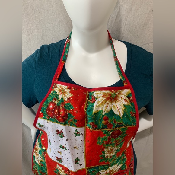 Christmas apron poinsettias holy and berries holiday apron Mandil de navidad - Picture 3 of 9